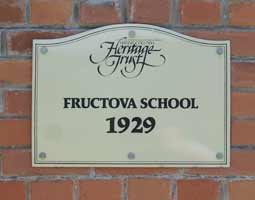 Fructova School